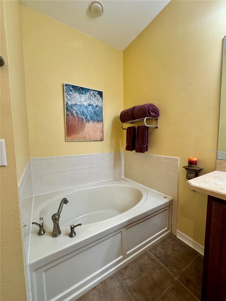 13350 MEADOW GOLF AVE — photo 42