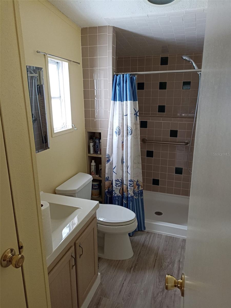 3421 HAMPSHIRE DR — photo 15