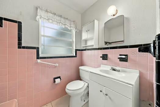 4028 WARING DR — photo 9