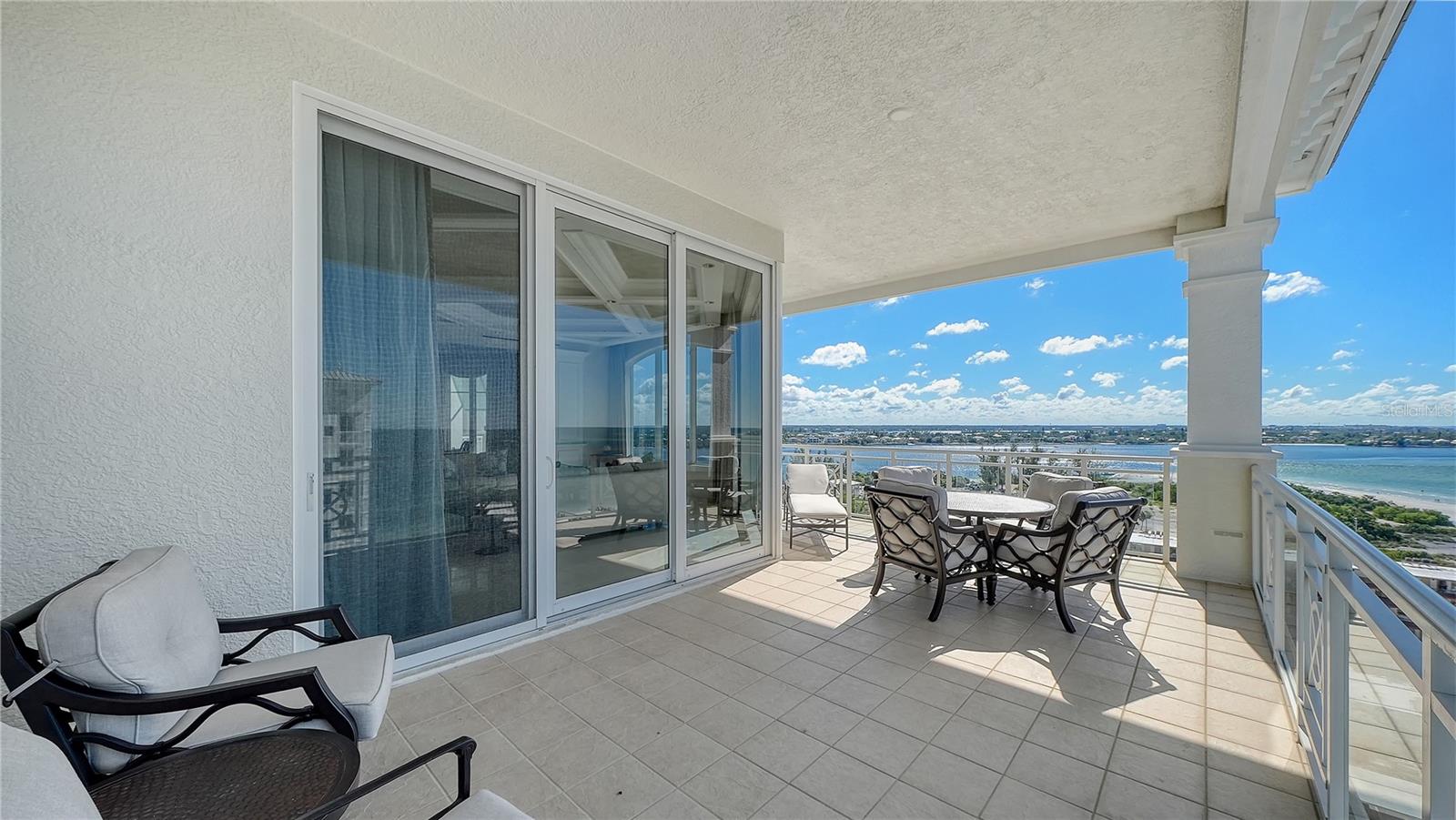 2050 BENJAMIN FRANKLIN DR #PH1102 — photo 11