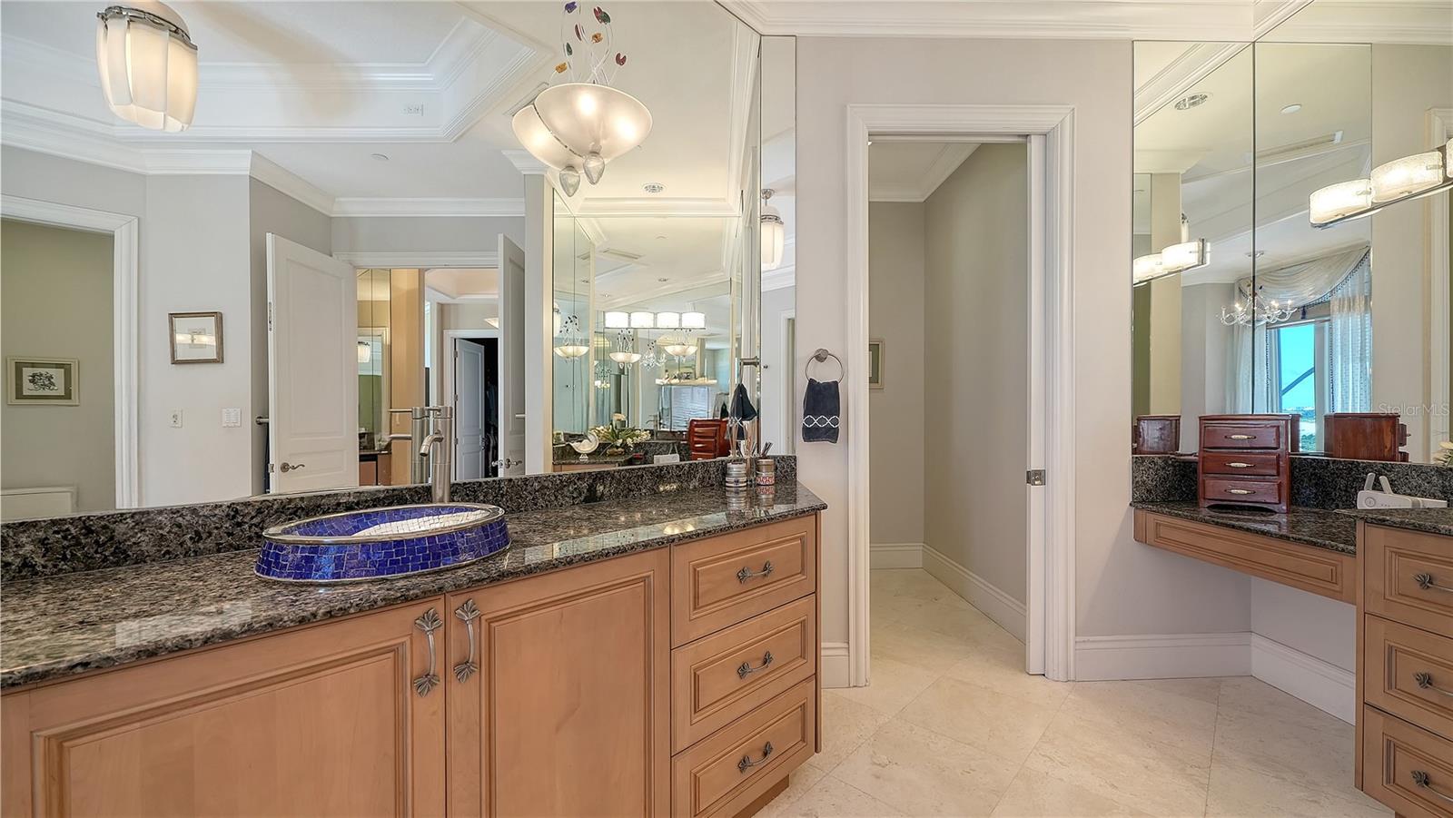 2050 BENJAMIN FRANKLIN DR #PH1102 — photo 35