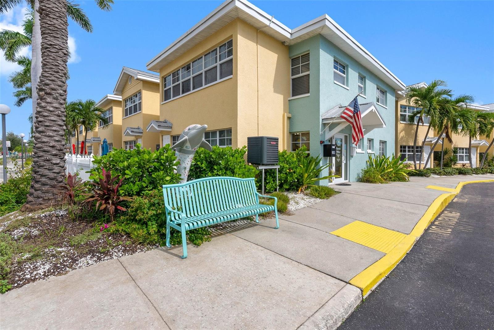 19417 GULF BLVD #C105 — photo 36