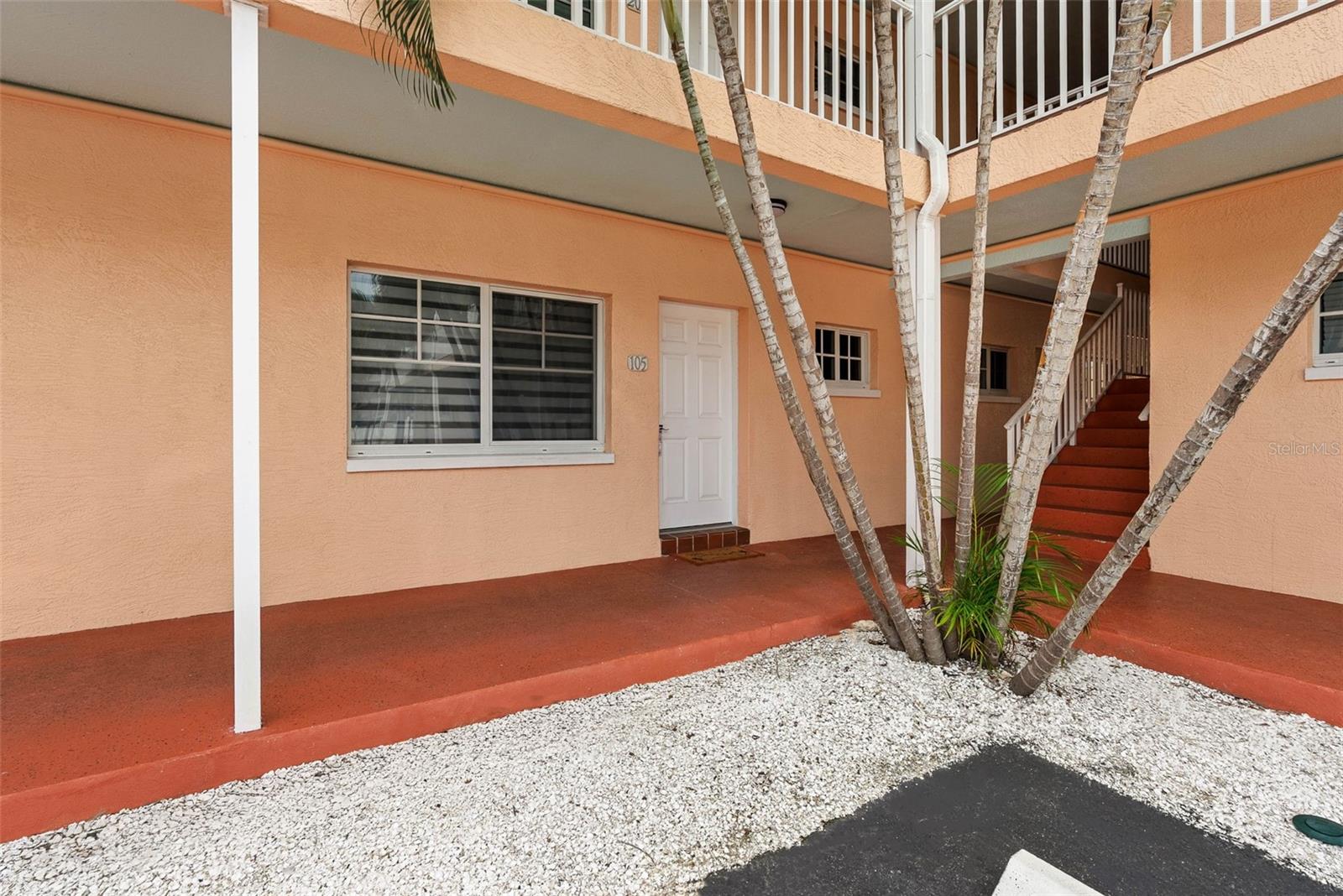 19417 GULF BLVD #C105 — photo 8