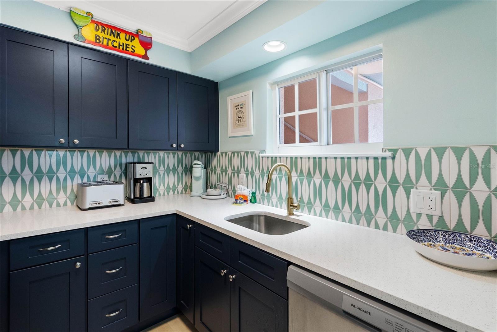 19417 GULF BLVD #C105 — photo 11