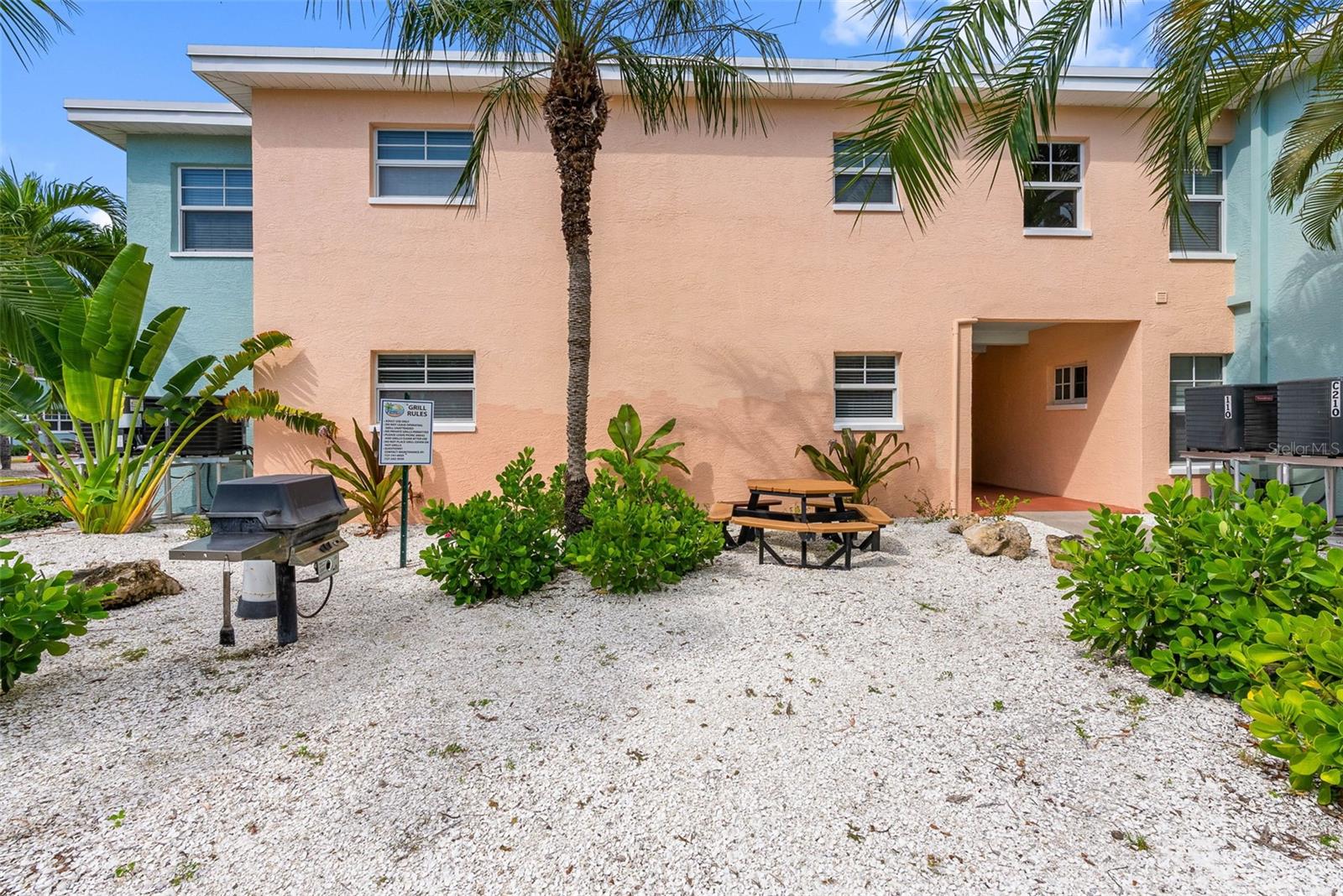 19417 GULF BLVD #C105 — photo 30