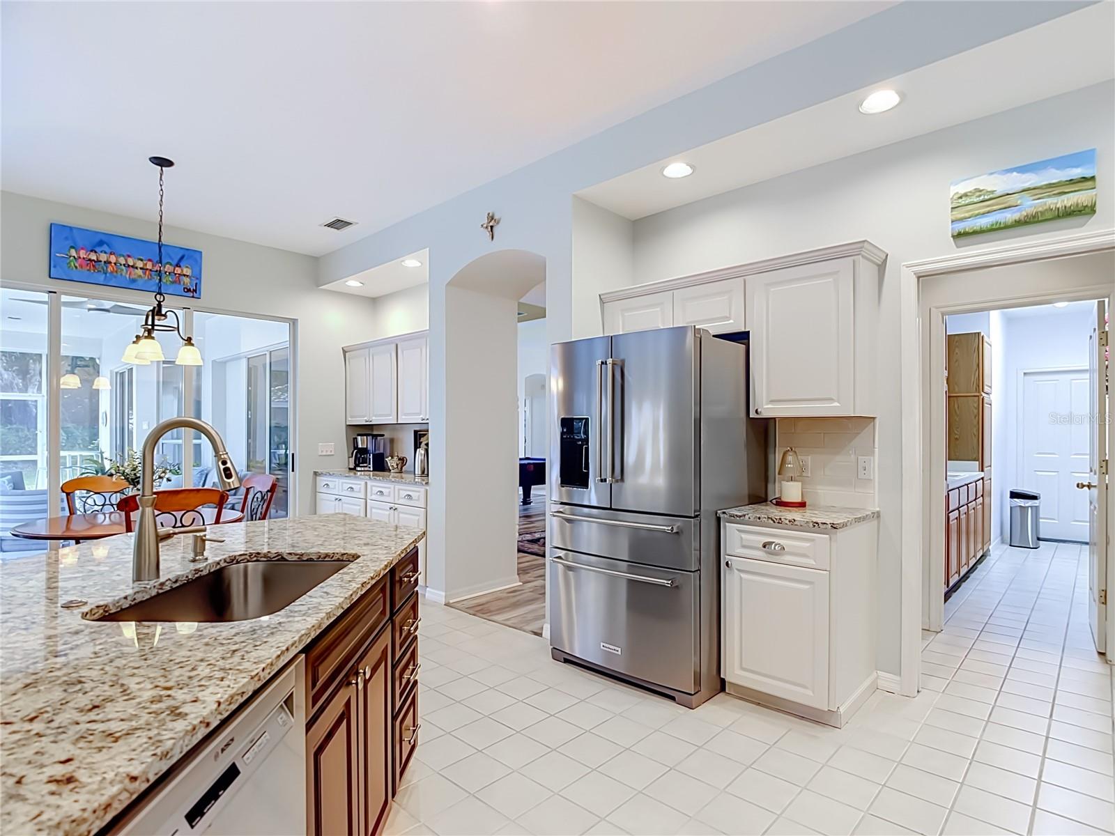 8704 BROADGREEN CT — photo 12