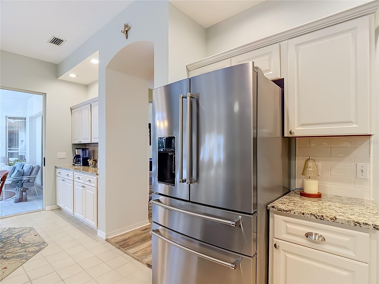 8704 BROADGREEN CT — photo 15