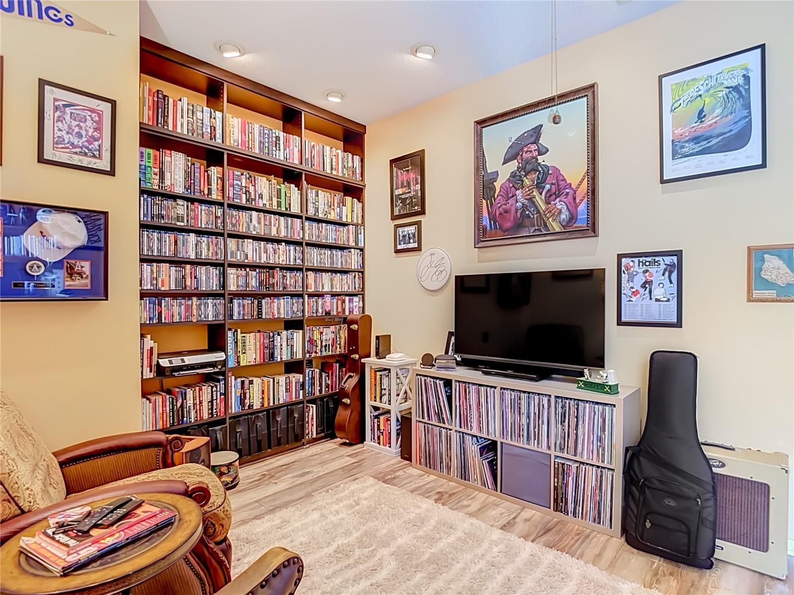 8704 BROADGREEN CT — photo 33