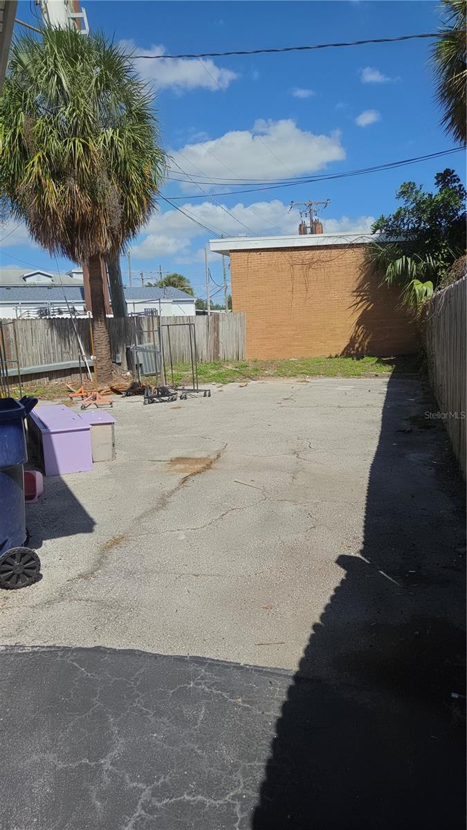 814 S DALE MABRY HWY — photo 27