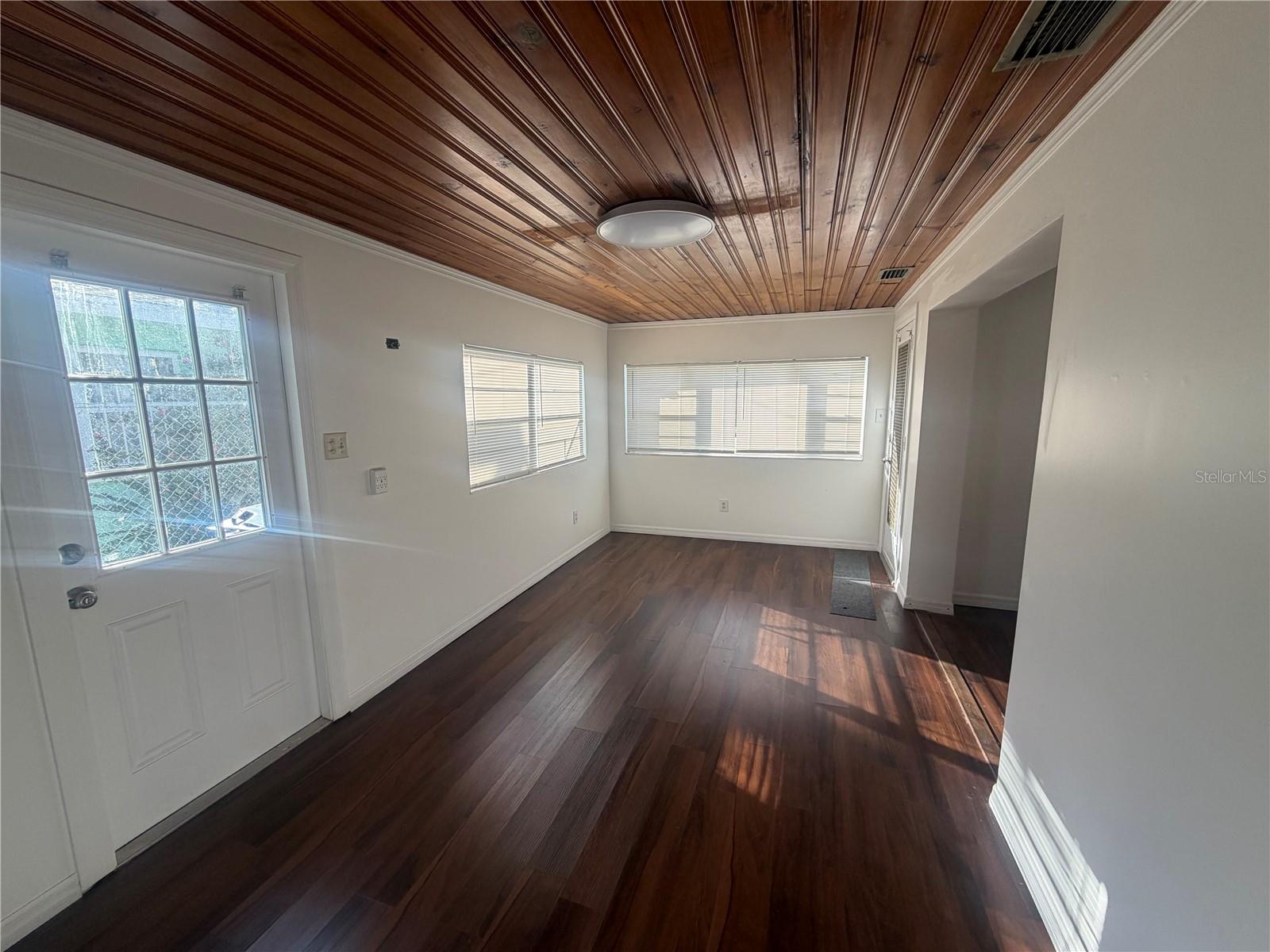 4017 W LASALLE ST — photo 3