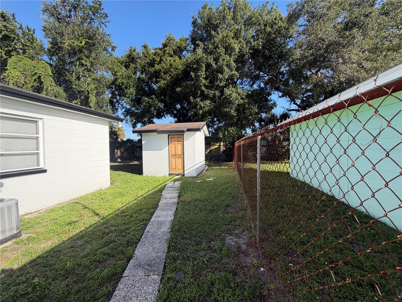4017 W LASALLE ST — photo 15