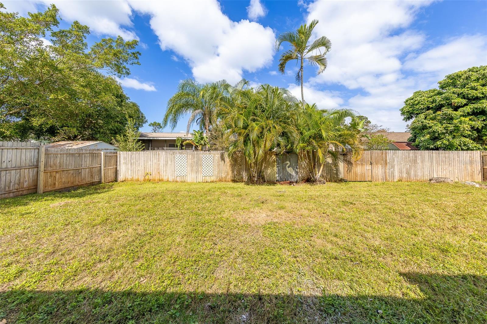 7149 CHANNELSIDE LN N — photo 43