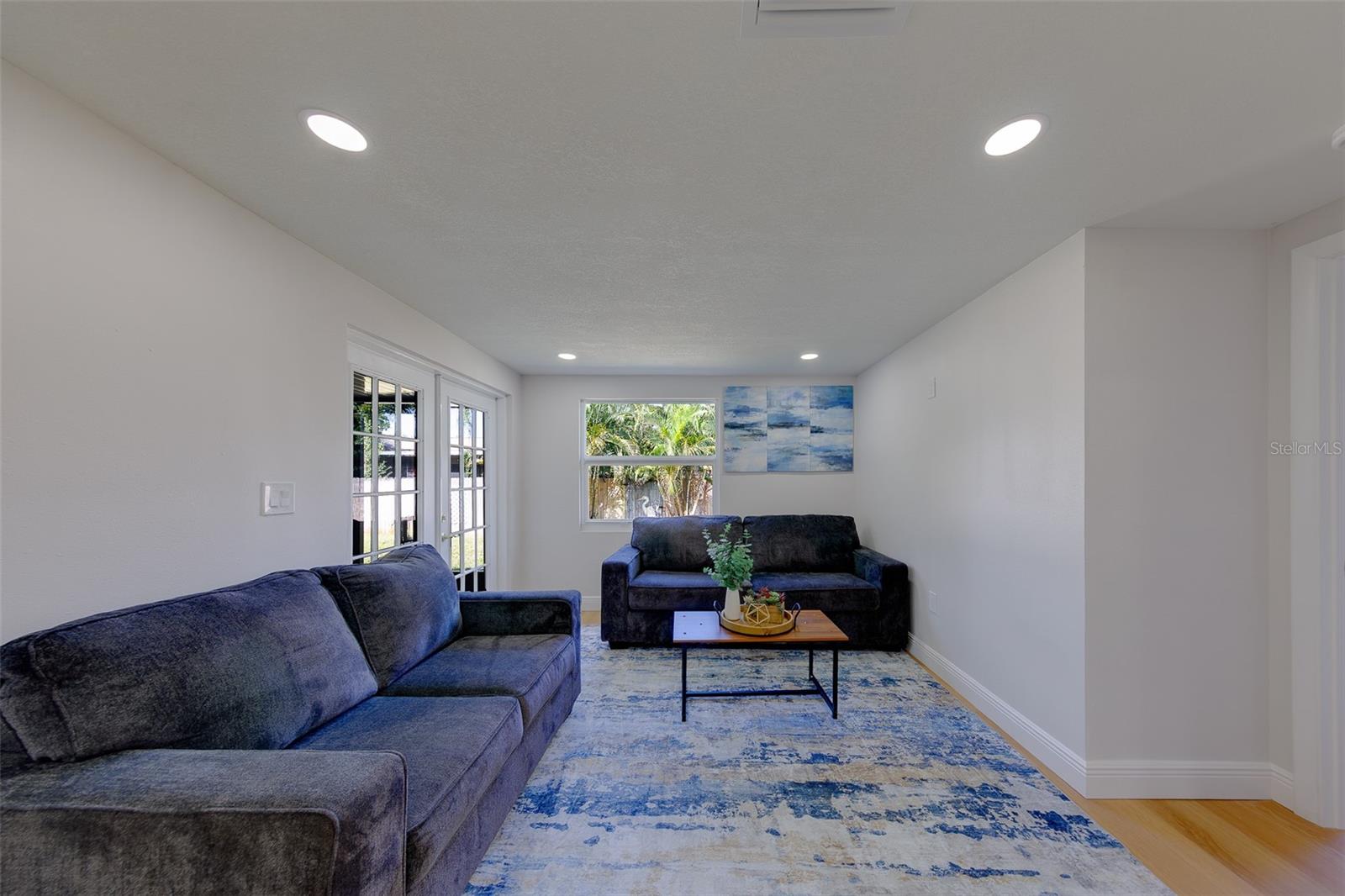 7149 CHANNELSIDE LN N — photo 17