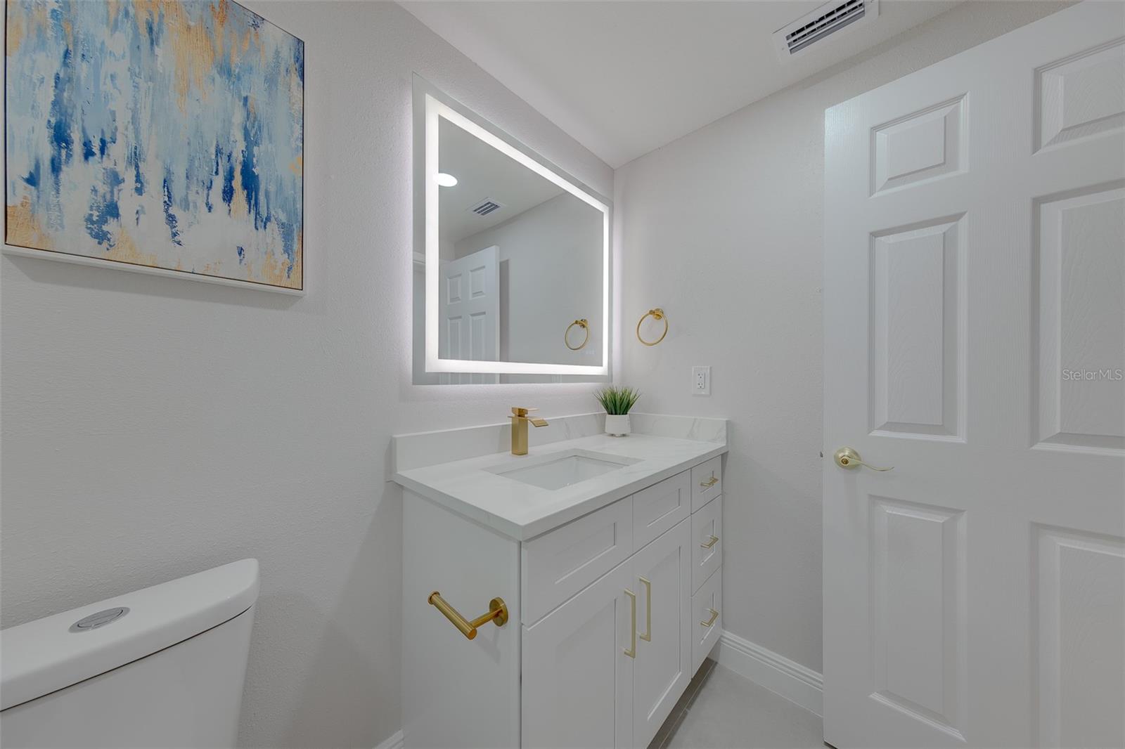 7149 CHANNELSIDE LN N — photo 29
