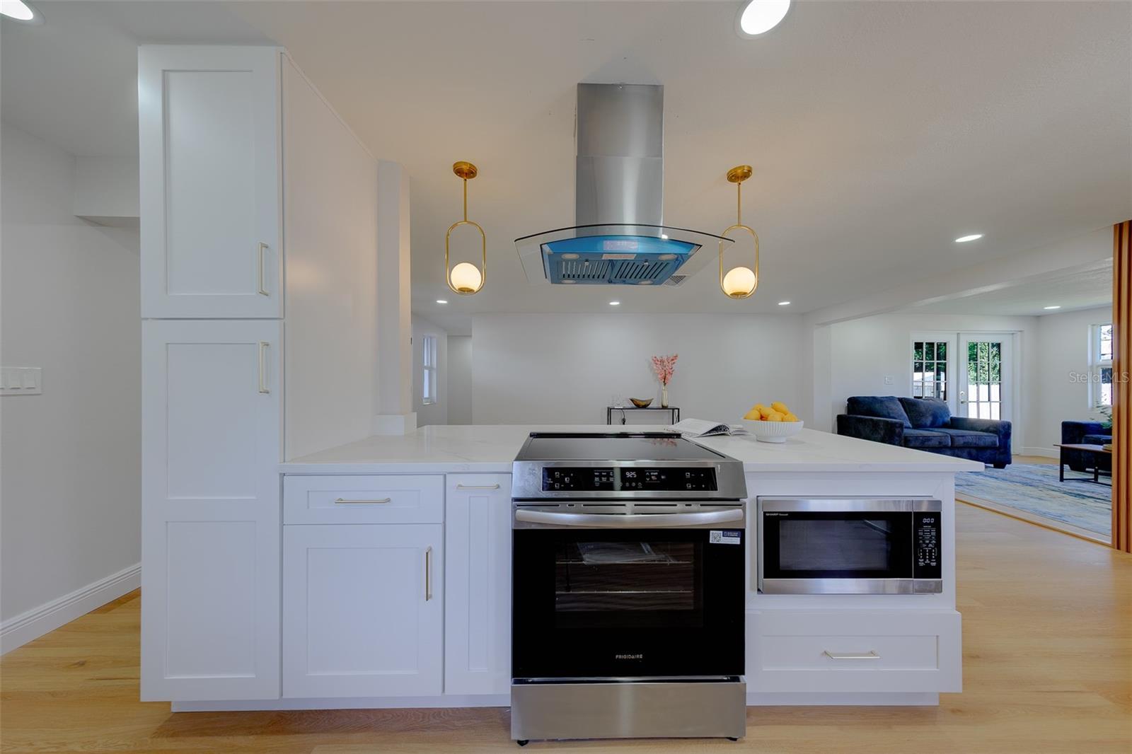 7149 CHANNELSIDE LN N — photo 13