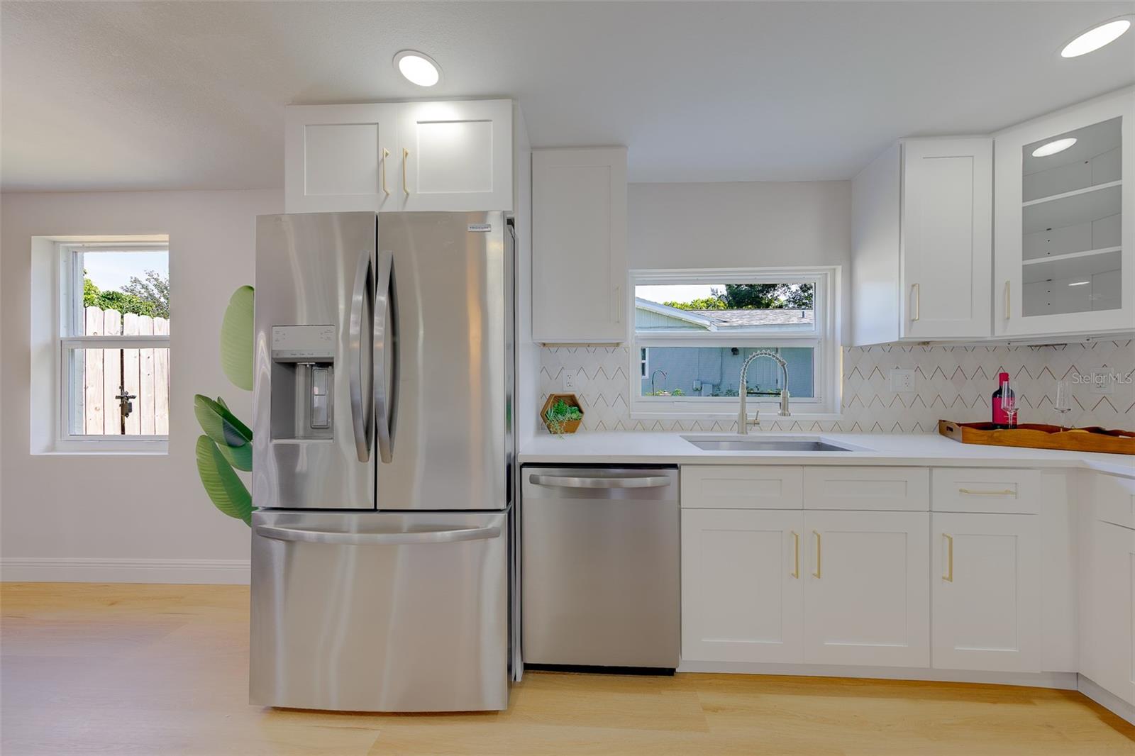 7149 CHANNELSIDE LN N — photo 14