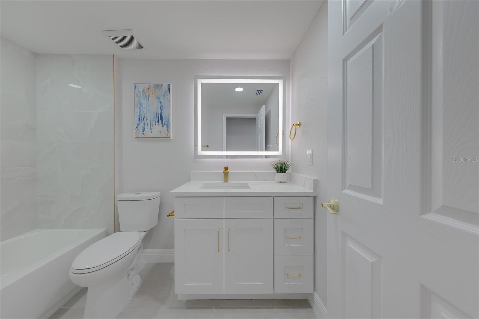 7149 CHANNELSIDE LN N — photo 27