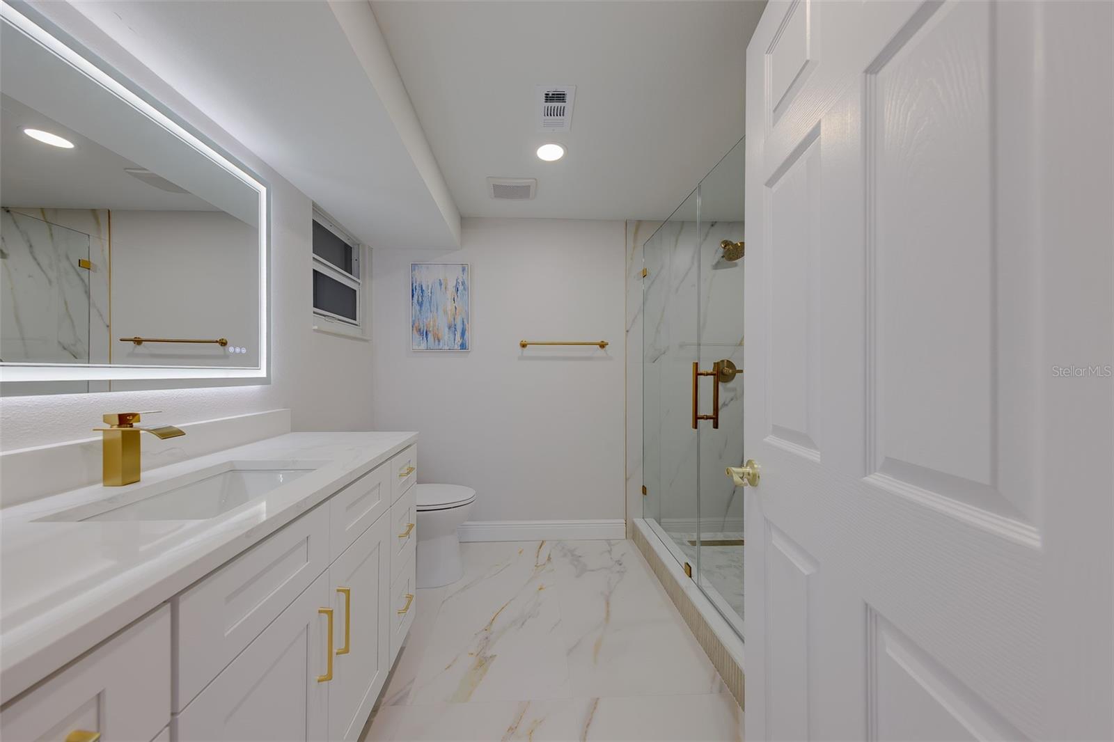 7149 CHANNELSIDE LN N — photo 33