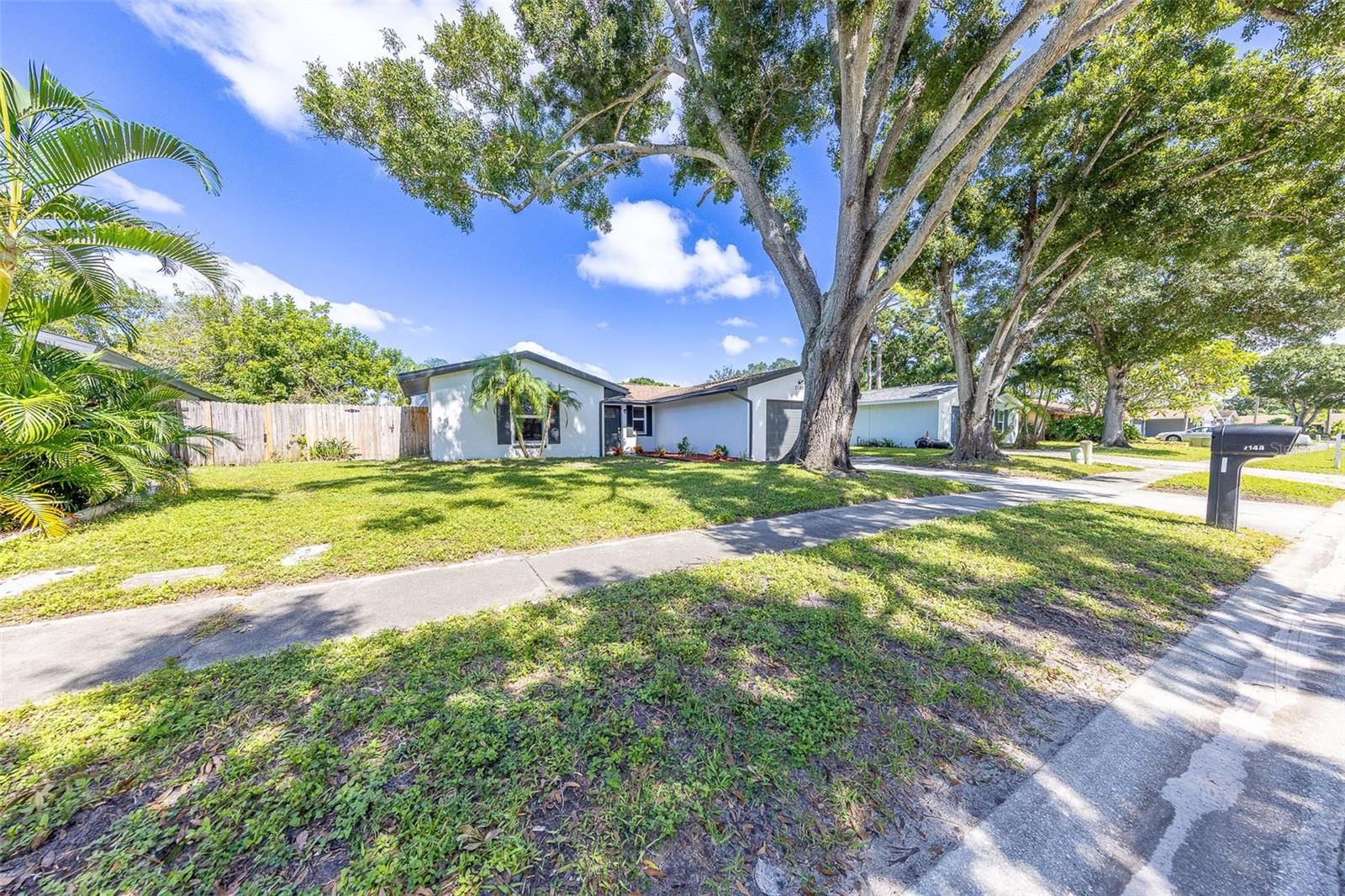 7149 CHANNELSIDE LN N — photo 56