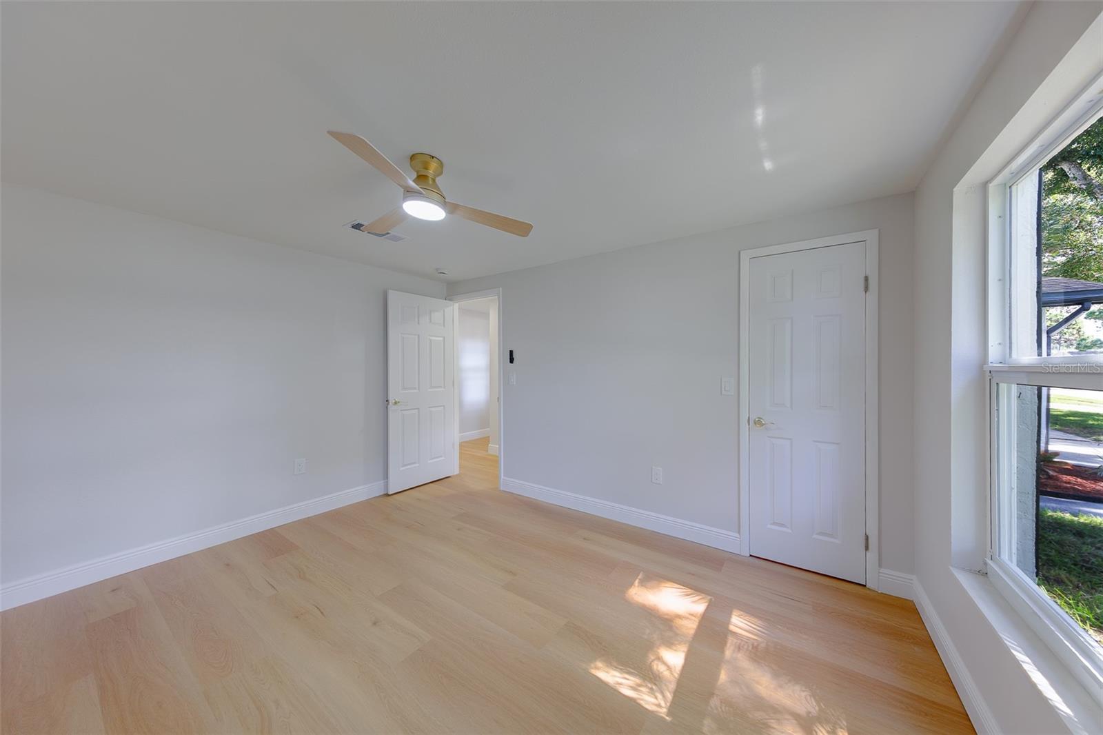 7149 CHANNELSIDE LN N — photo 25