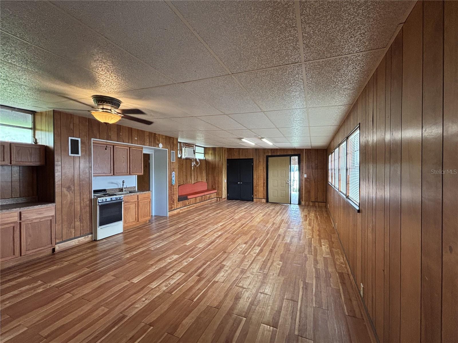 21335 COAKLEY LN #B-Loft — photo 8