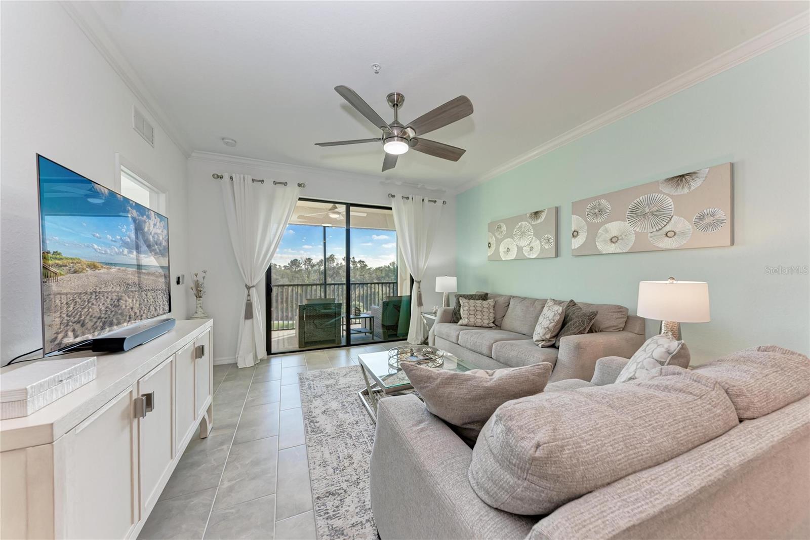 18114 GAWTHROP DR #404 — photo 10