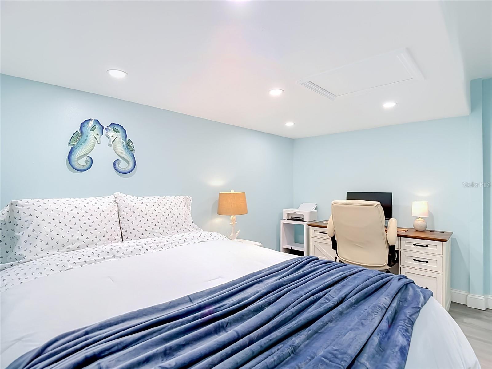 4951 FORECASTLE DR — photo 40