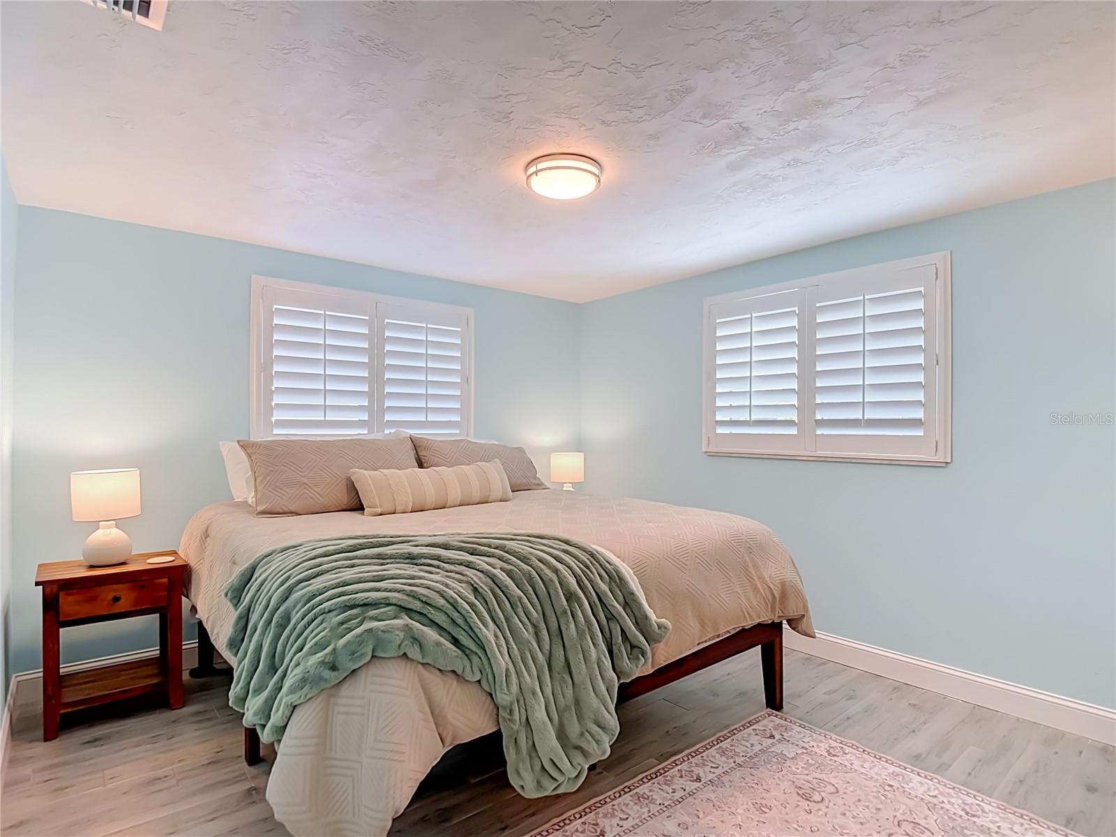 4951 FORECASTLE DR — photo 33