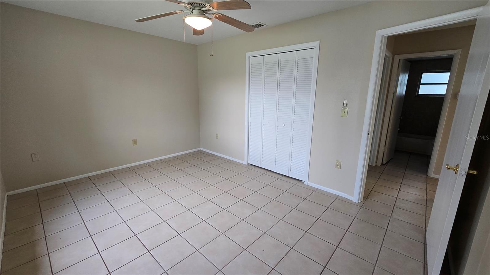 12817 WOODBINE DR — photo 17