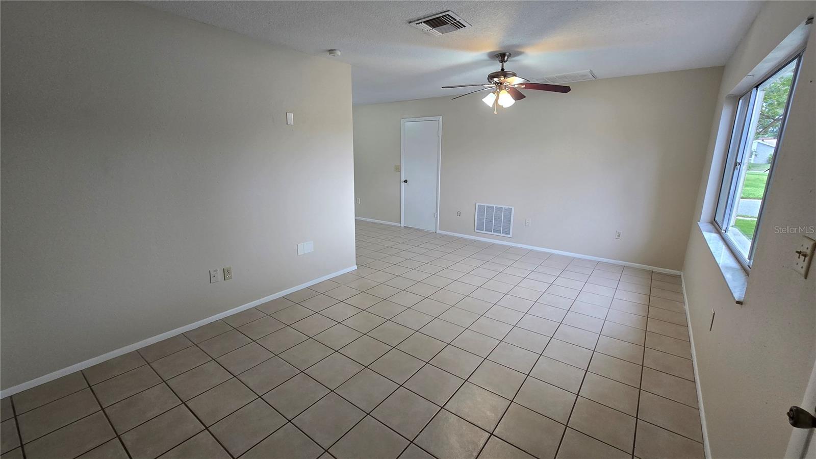 12817 WOODBINE DR — photo 3