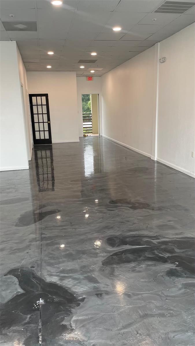 1412 W WATERS AVE #204 — photo 5