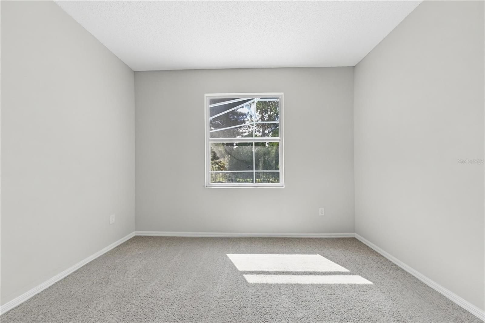 Home in NEW PORT RICHEY — photo 9