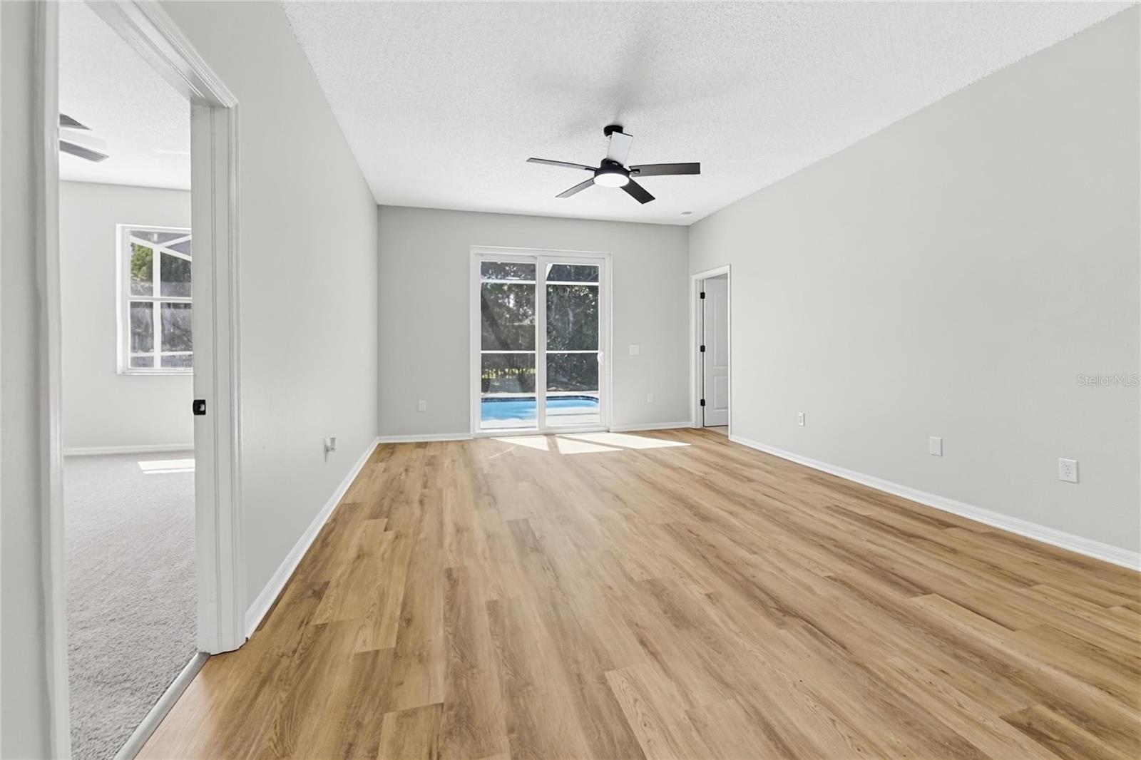 Home in NEW PORT RICHEY — photo 3