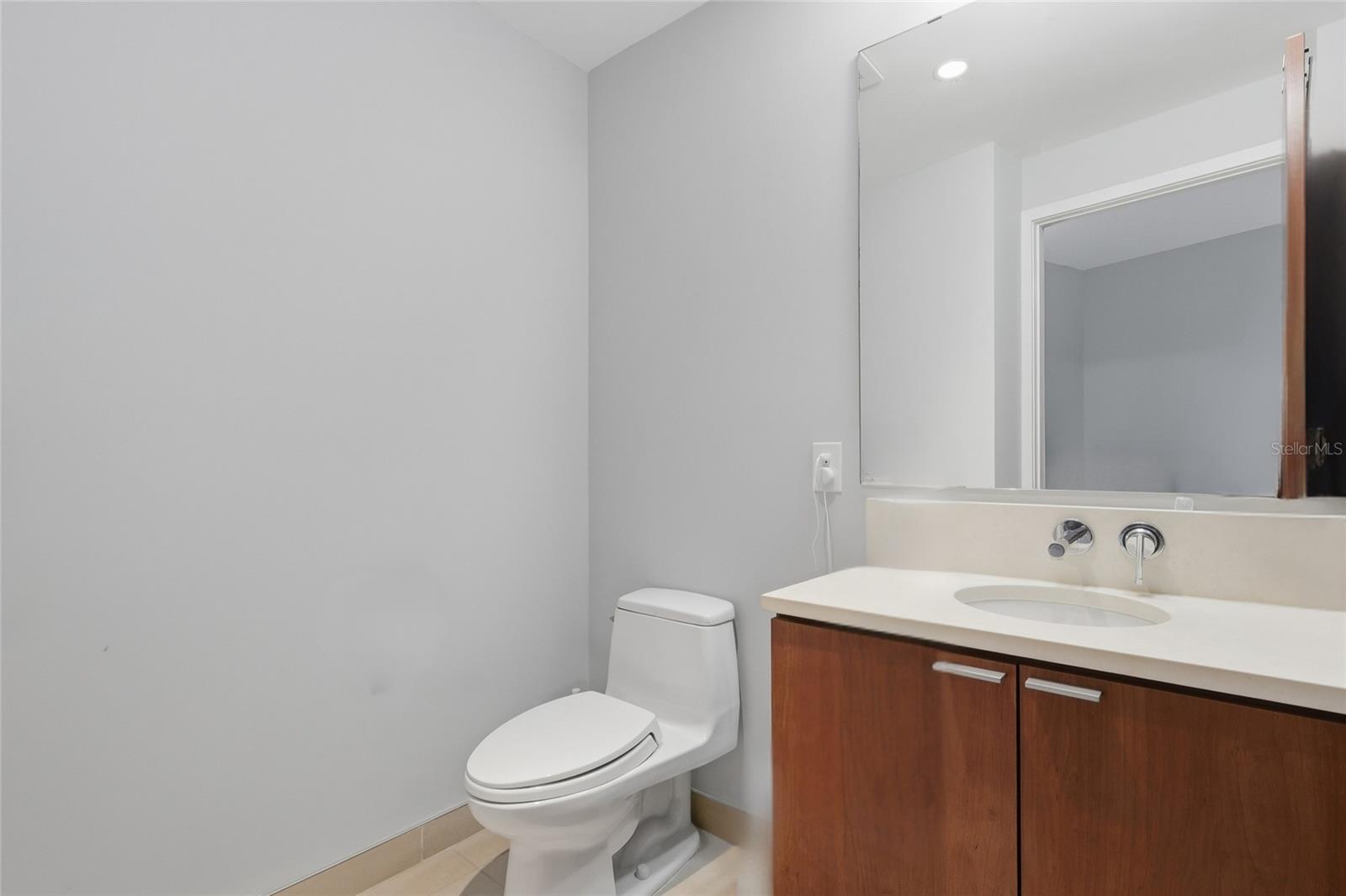 912 CHANNELSIDE DR #2307 — photo 16