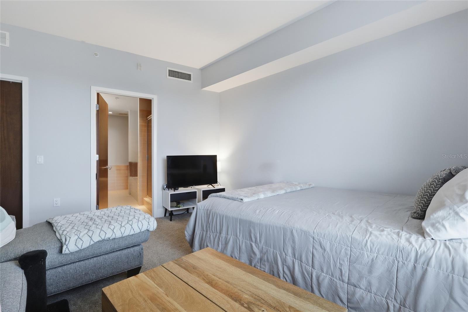 912 CHANNELSIDE DR #2307 — photo 10