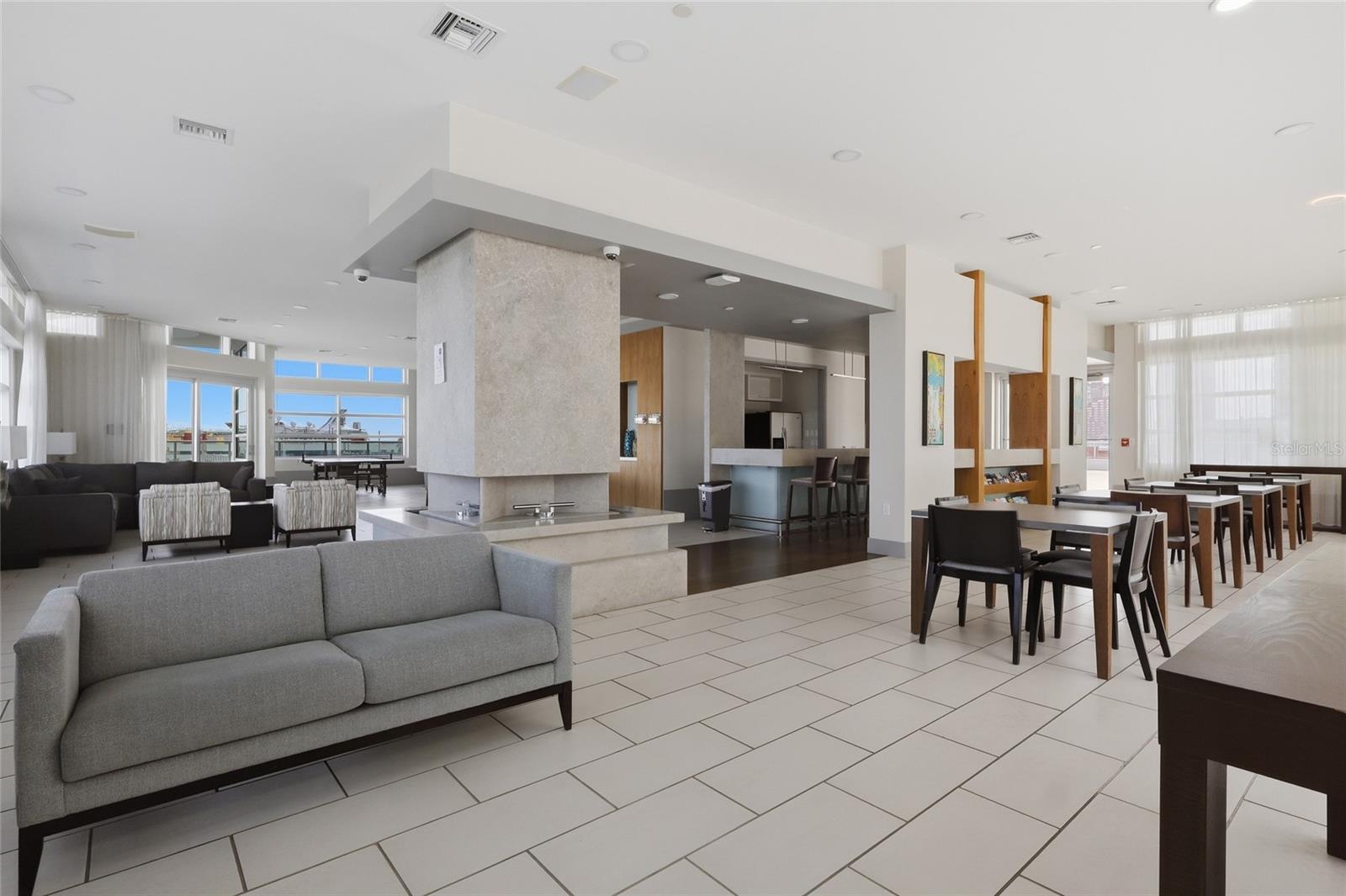 912 CHANNELSIDE DR #2307 — photo 35