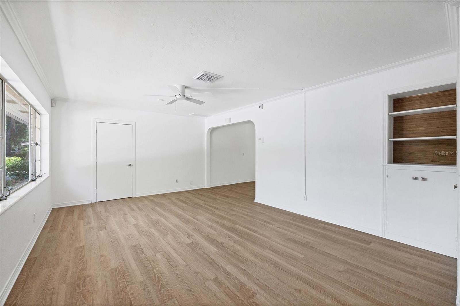 1856 ORCHID ST — photo 7