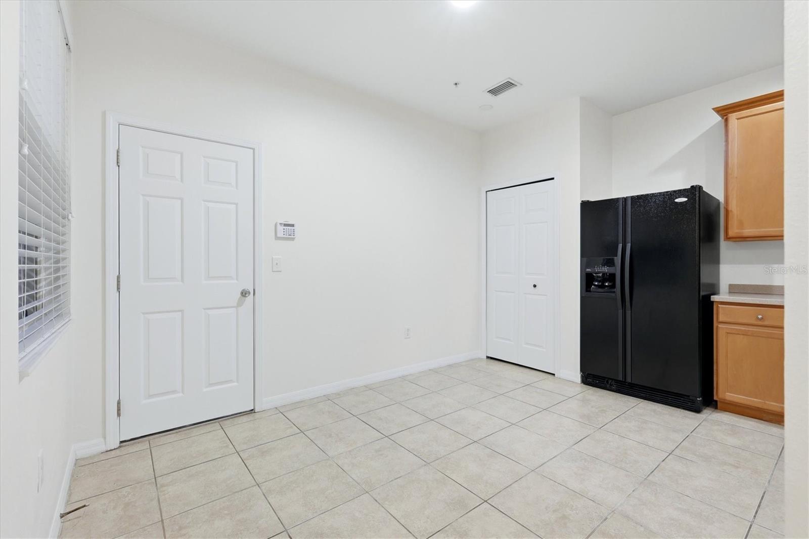 3639 PARKRIDGE CIR #10-102 — photo 18
