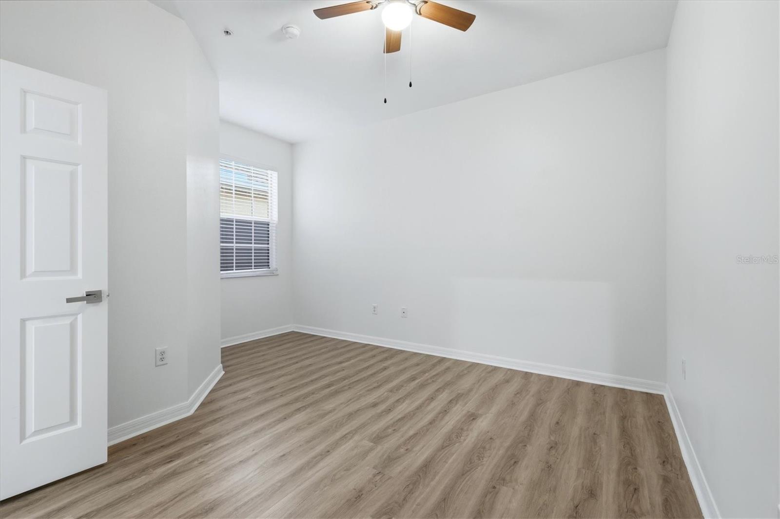 3639 PARKRIDGE CIR #10-102 — photo 24