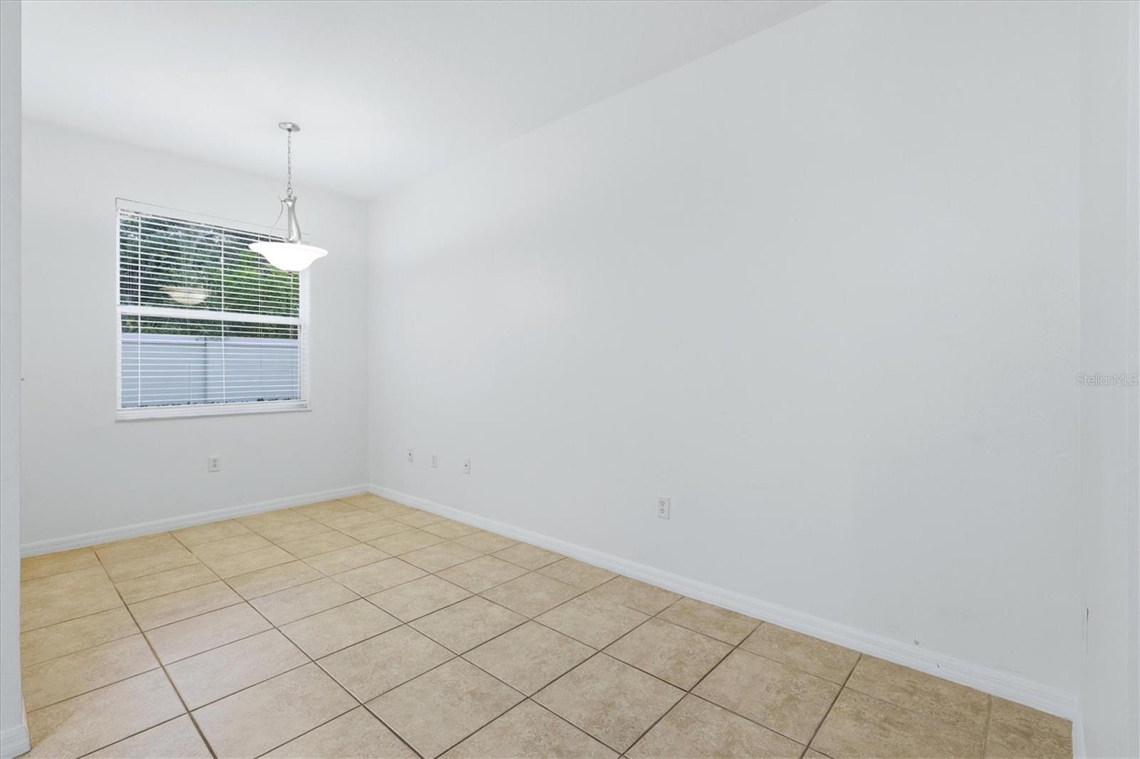 3639 PARKRIDGE CIR #10-102 — photo 15