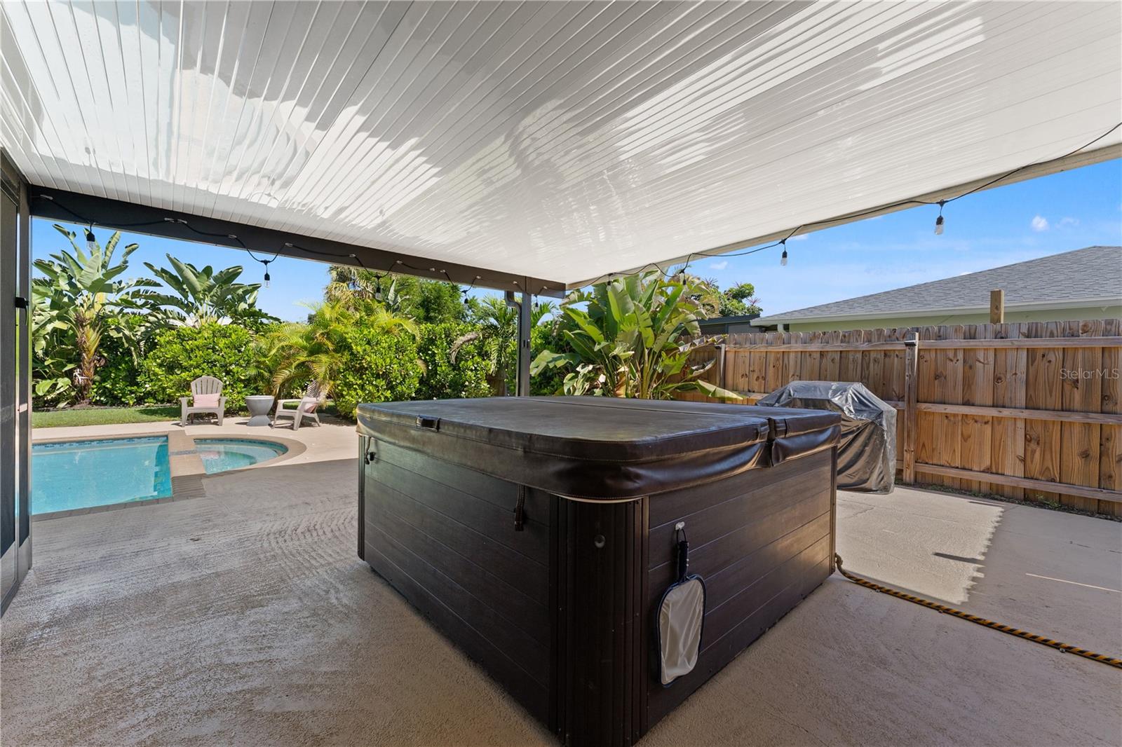 5363 FOXWOOD DR — photo 28
