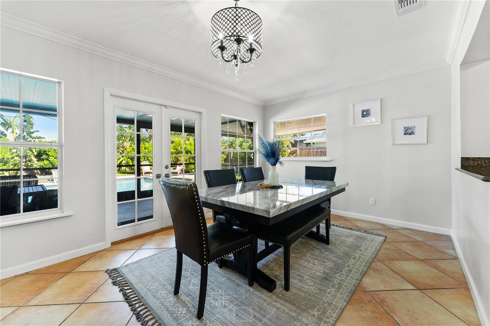 5363 FOXWOOD DR — photo 11