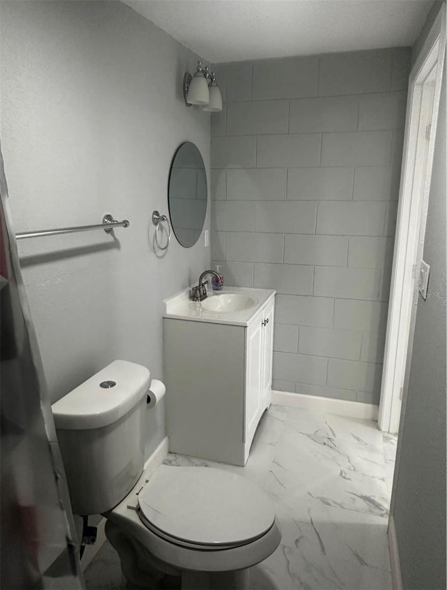 5831 HAMMON DR — photo 6