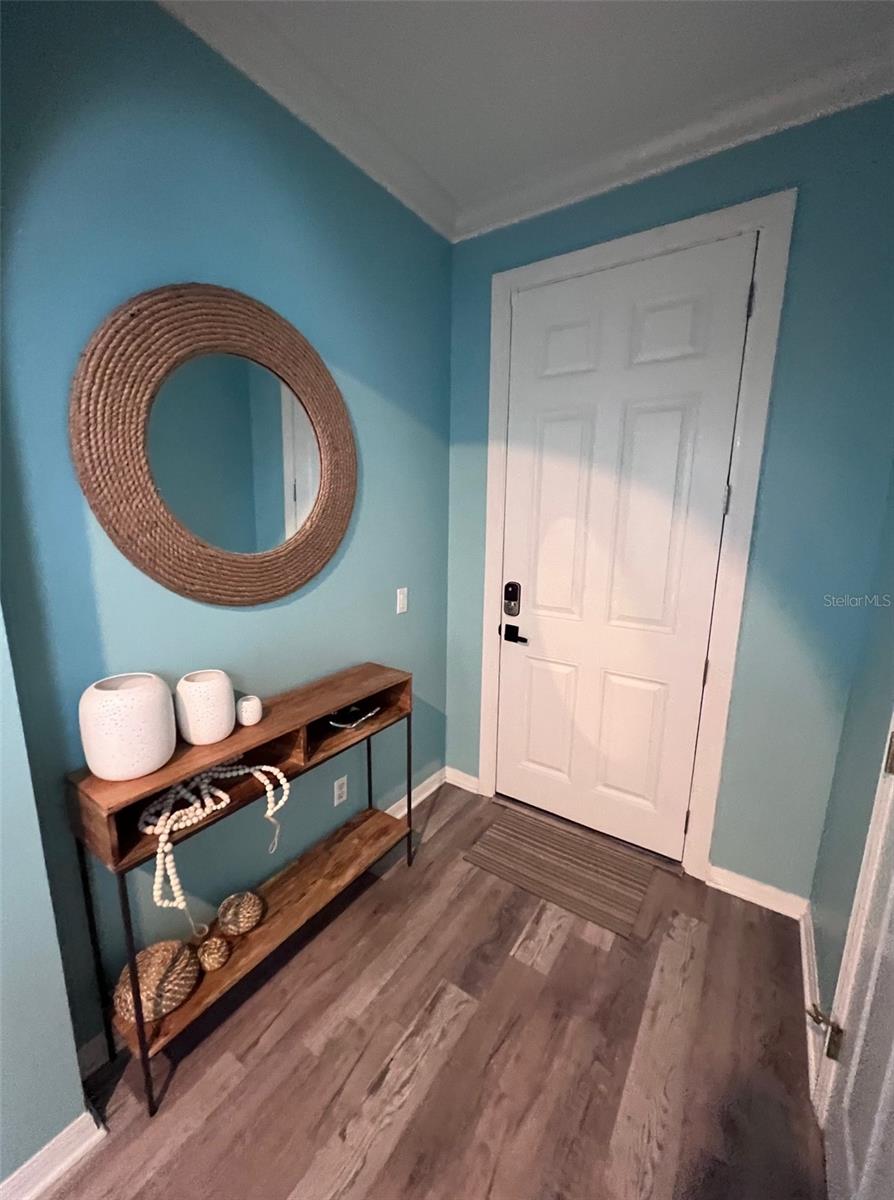 411 S MELVILLE AVE #4 — photo 4