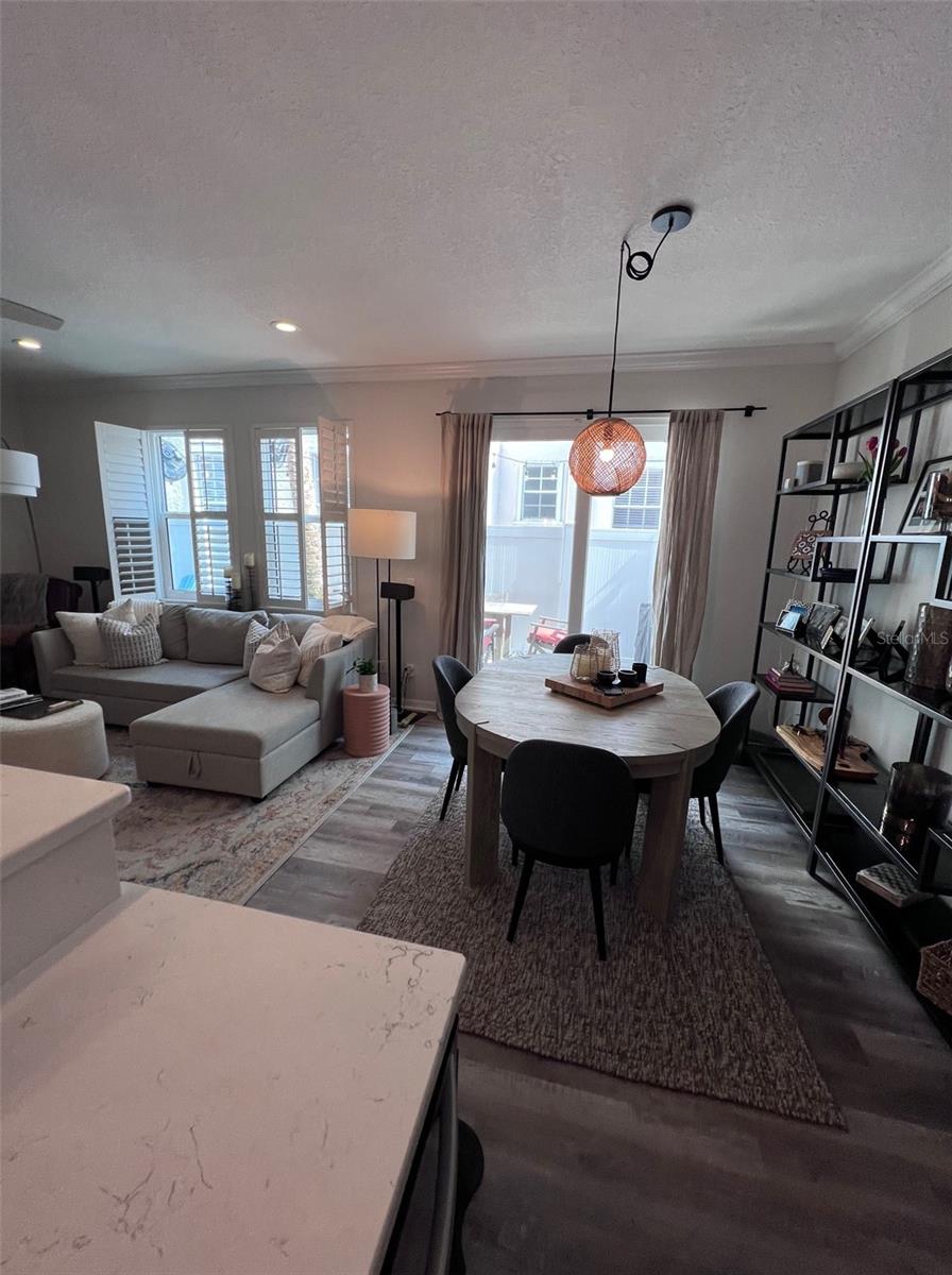 411 S MELVILLE AVE #4 — photo 13