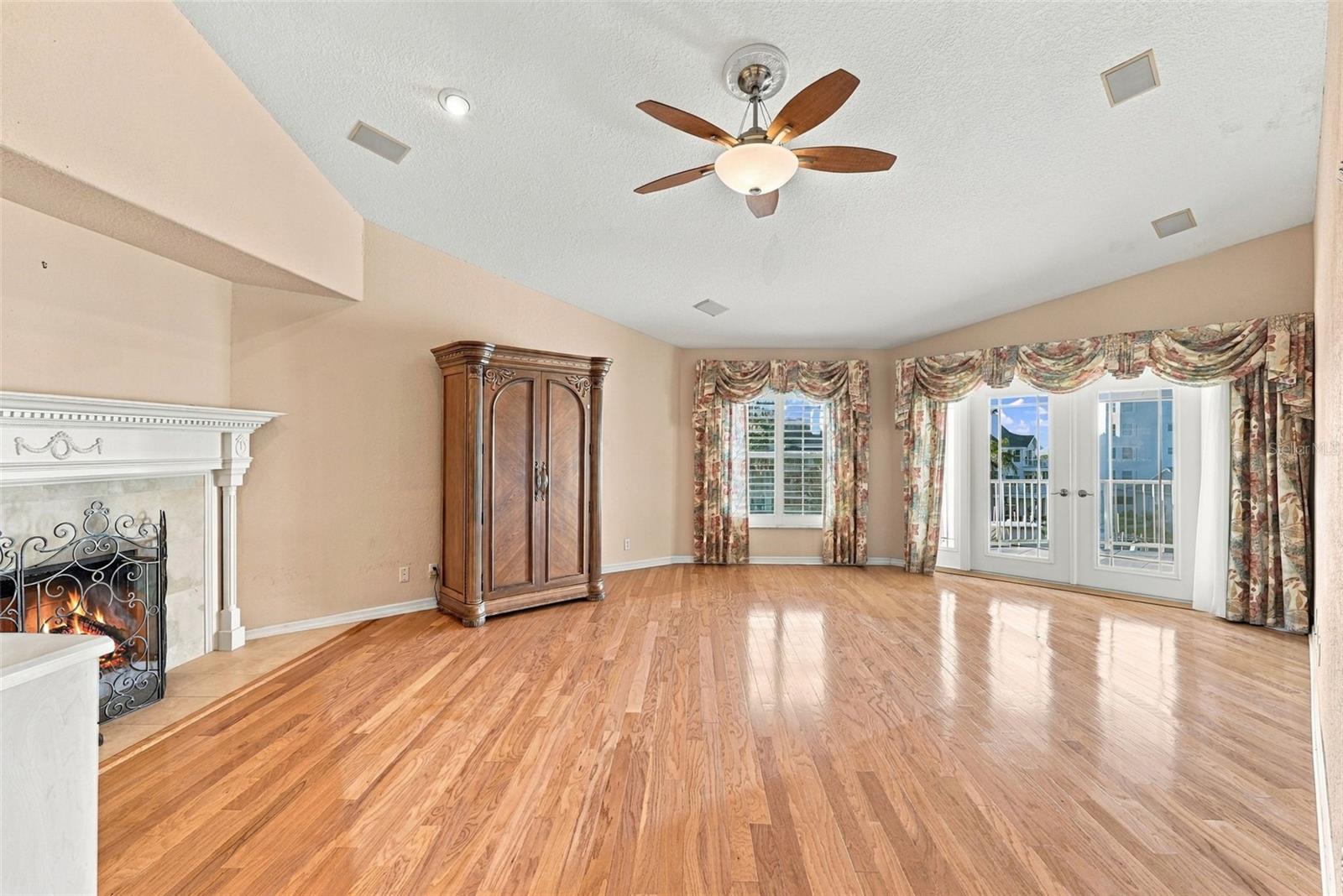 9227 CAPTIVA CIR — photo 34