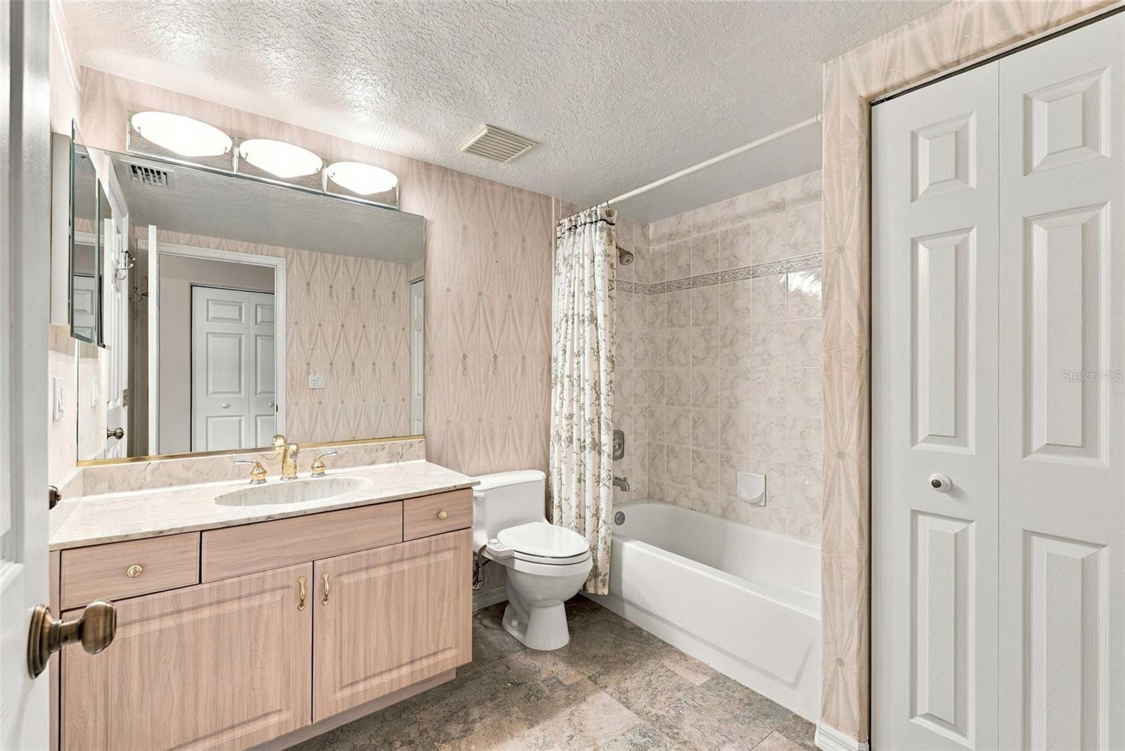 9227 CAPTIVA CIR — photo 24