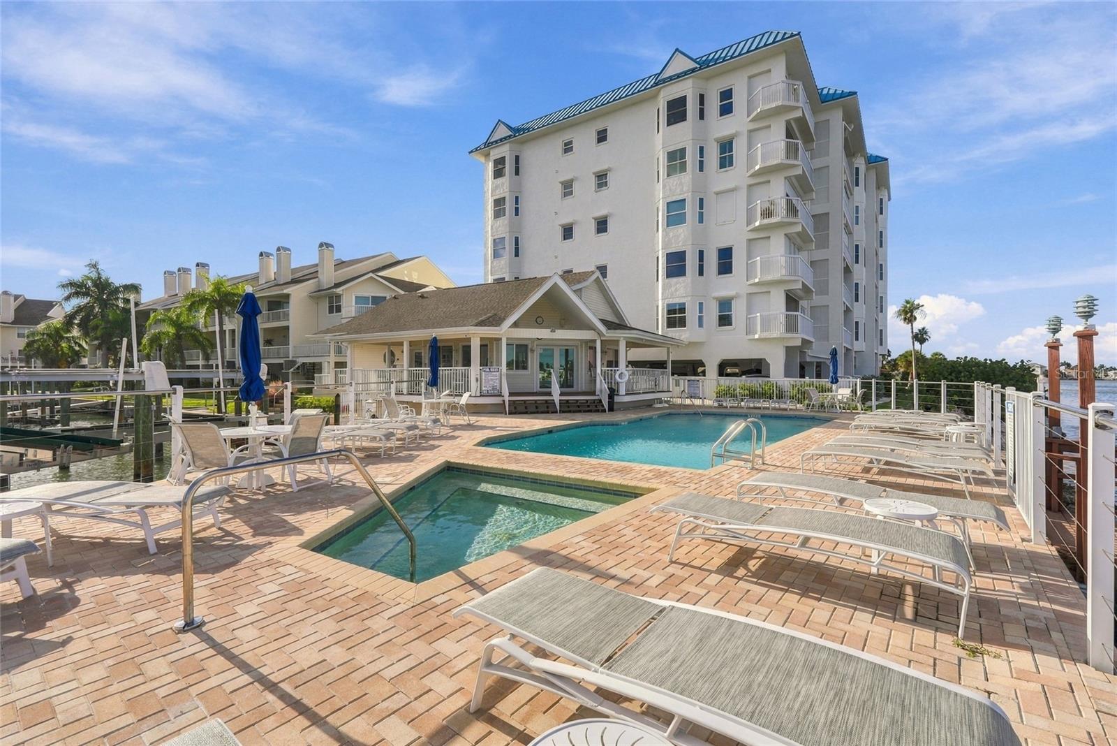 9227 CAPTIVA CIR — photo 55