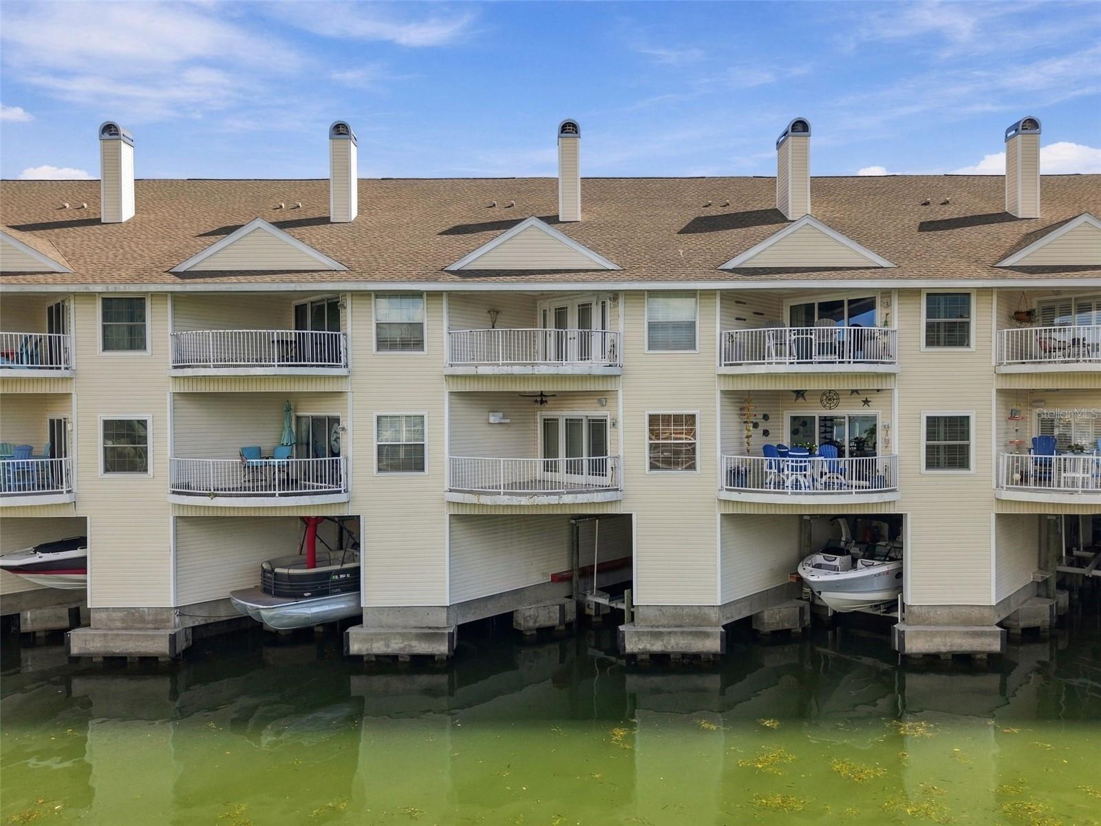 9227 CAPTIVA CIR — photo 51