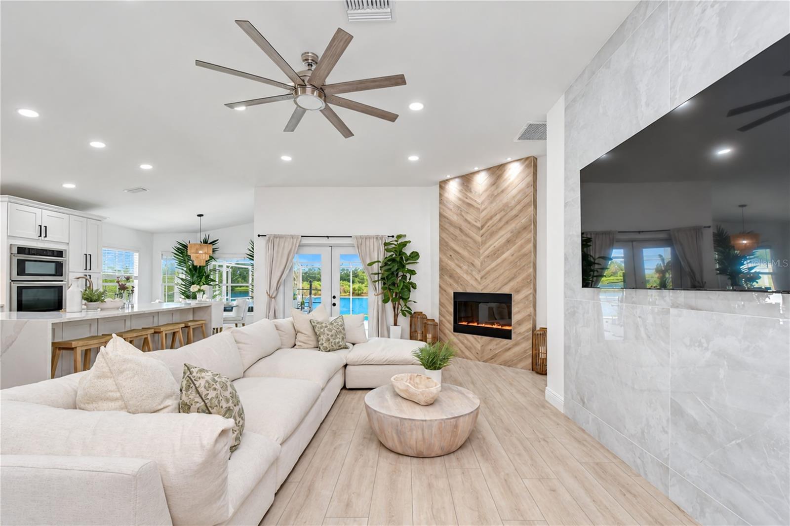 13509 COLORADO PL — photo 7